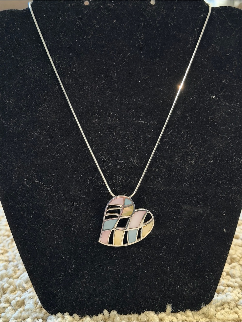 925 Sterling Silver Heart Pendant Necklace with mother of pearl Inlay & 925chain